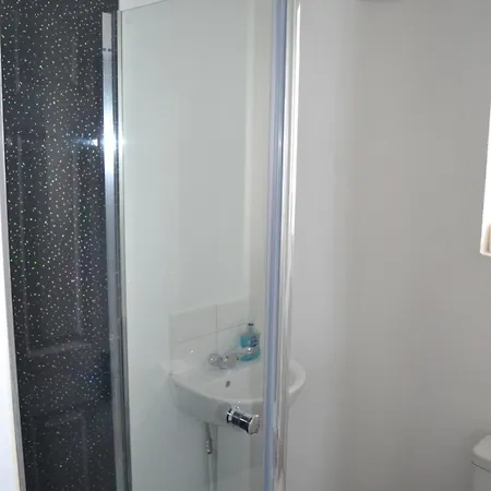 Modern 5-bedroom * Bristol